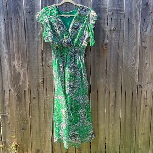 Green Floral Wrap Midi Dress with Flutter Sleeves